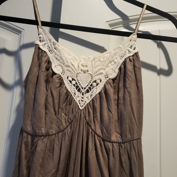 Flowy Maxi Dress - Picture 2 of 2